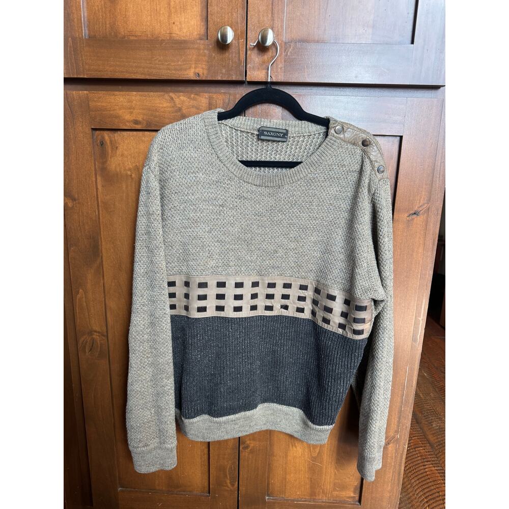 Saxony Vintage Men’s Sweater Color Block Leather Elbow Patches Snap Shoulder